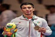 حضور محمد رضا گرایی قهرمان کشتی المپیک در جمع فرزندان بهزیستی قم